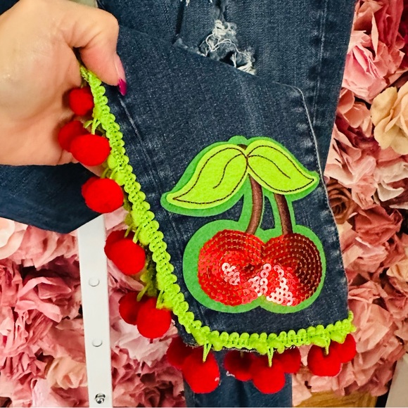 Upcycled American Eagle Cherry 🍒 Fest Jeggings Skinny’s - Picture 2 of 6